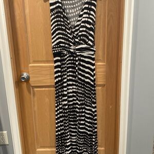 The Limited Maxi dress size Lg